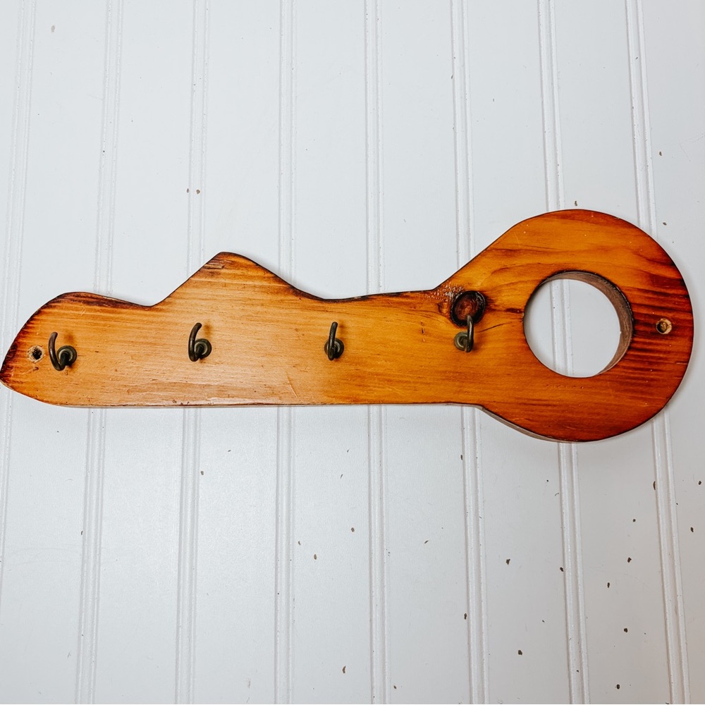 Vintage Wooden Key Holder Hanging Key Storage Entryway Key Organizer | MCM